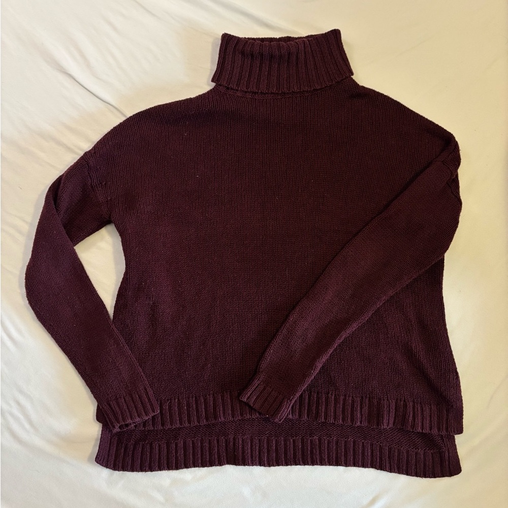 Old Navy Burgundy Turtleneck Sweater